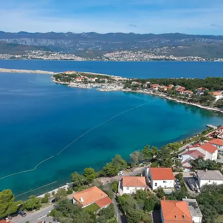 Fuer 5 Personen Ca- 68 M² In Silo- Adriakueste Kroatien - Kroatische Inseln By Interhome شقة سيلو
