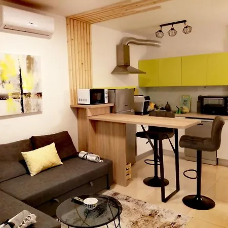 Apartamento Fuer 5 Personen Ca- 68 M² In Silo- Adriakueste Kroatien - Kroatische Inseln By Interhome Šilo